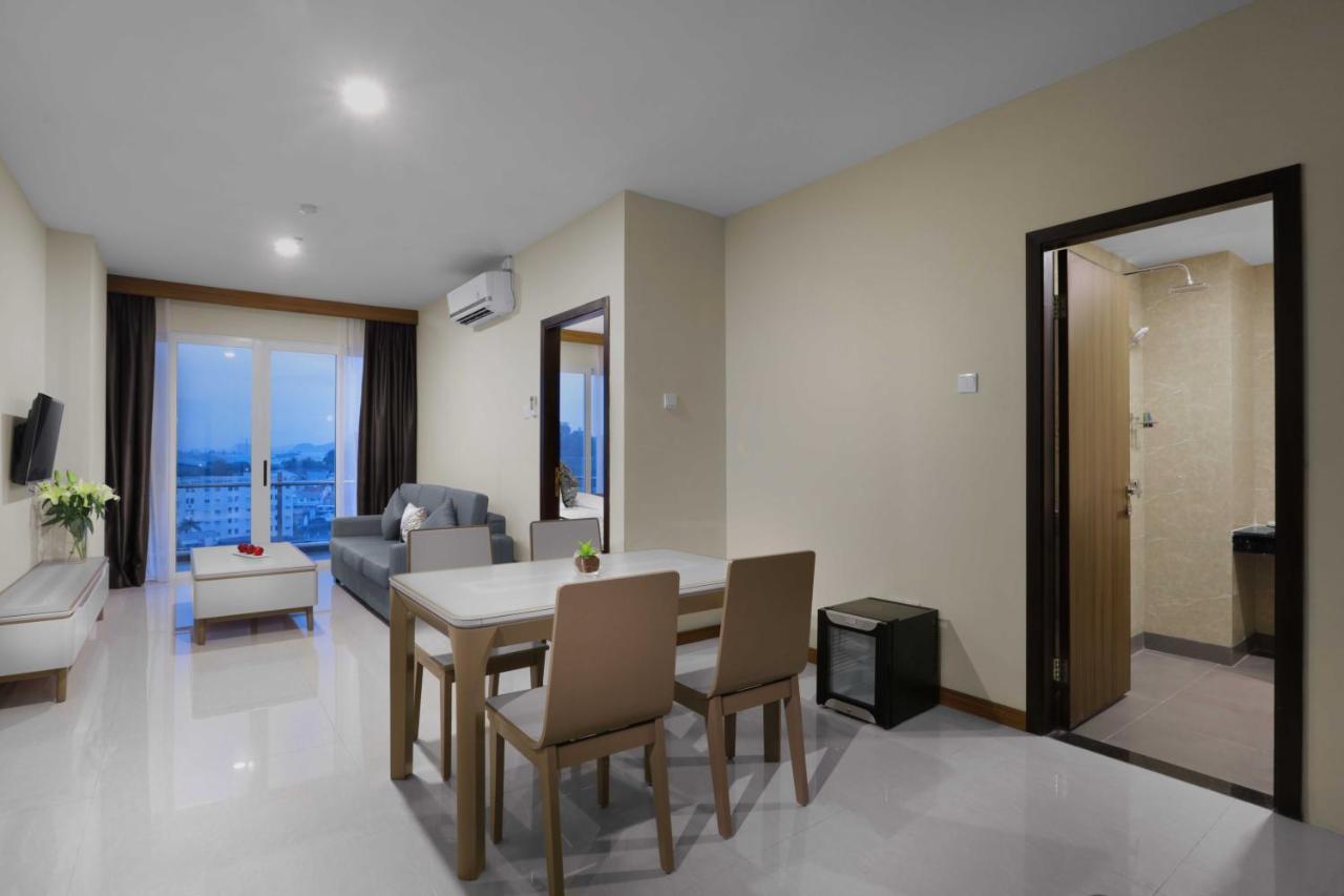Aston Batam Hotel & Residence Nagoya Exteriör bild