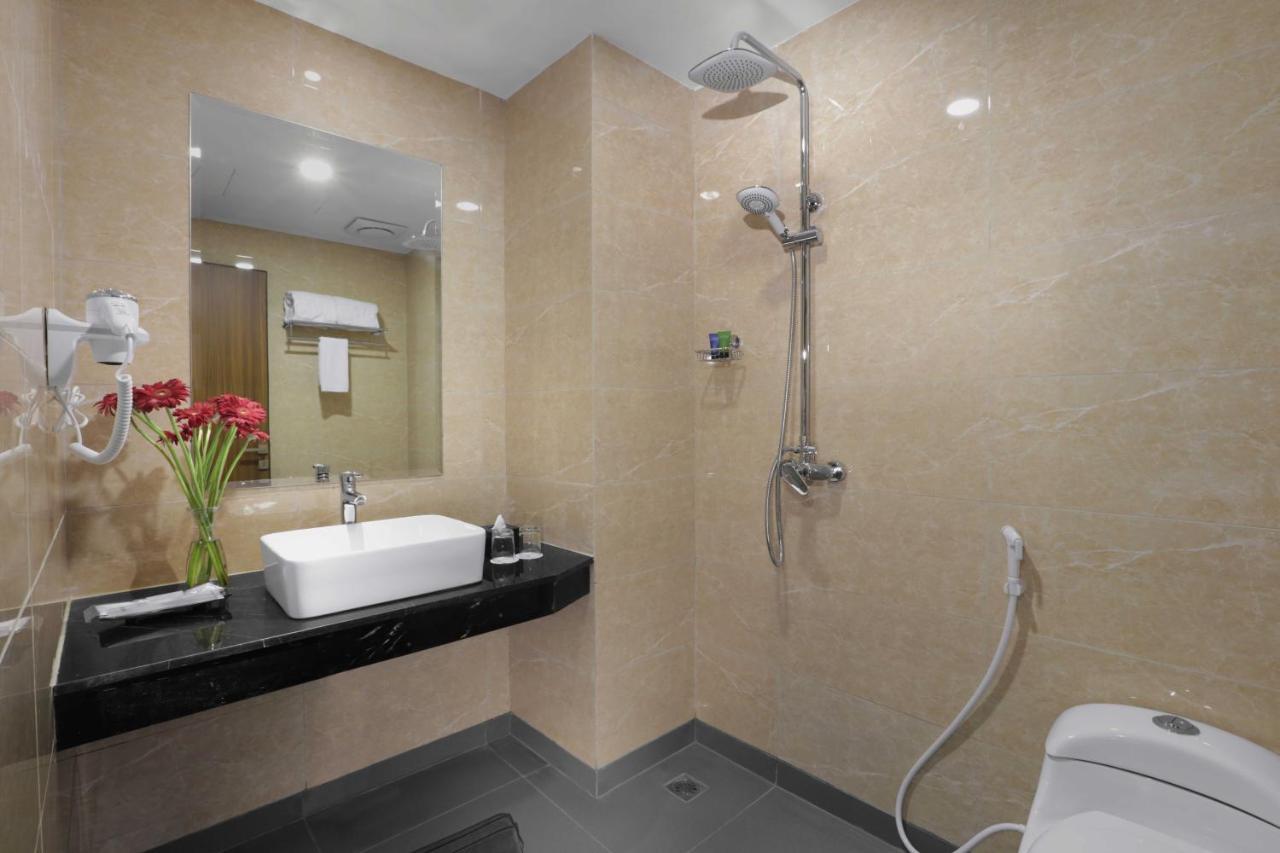 Aston Batam Hotel & Residence Nagoya Exteriör bild