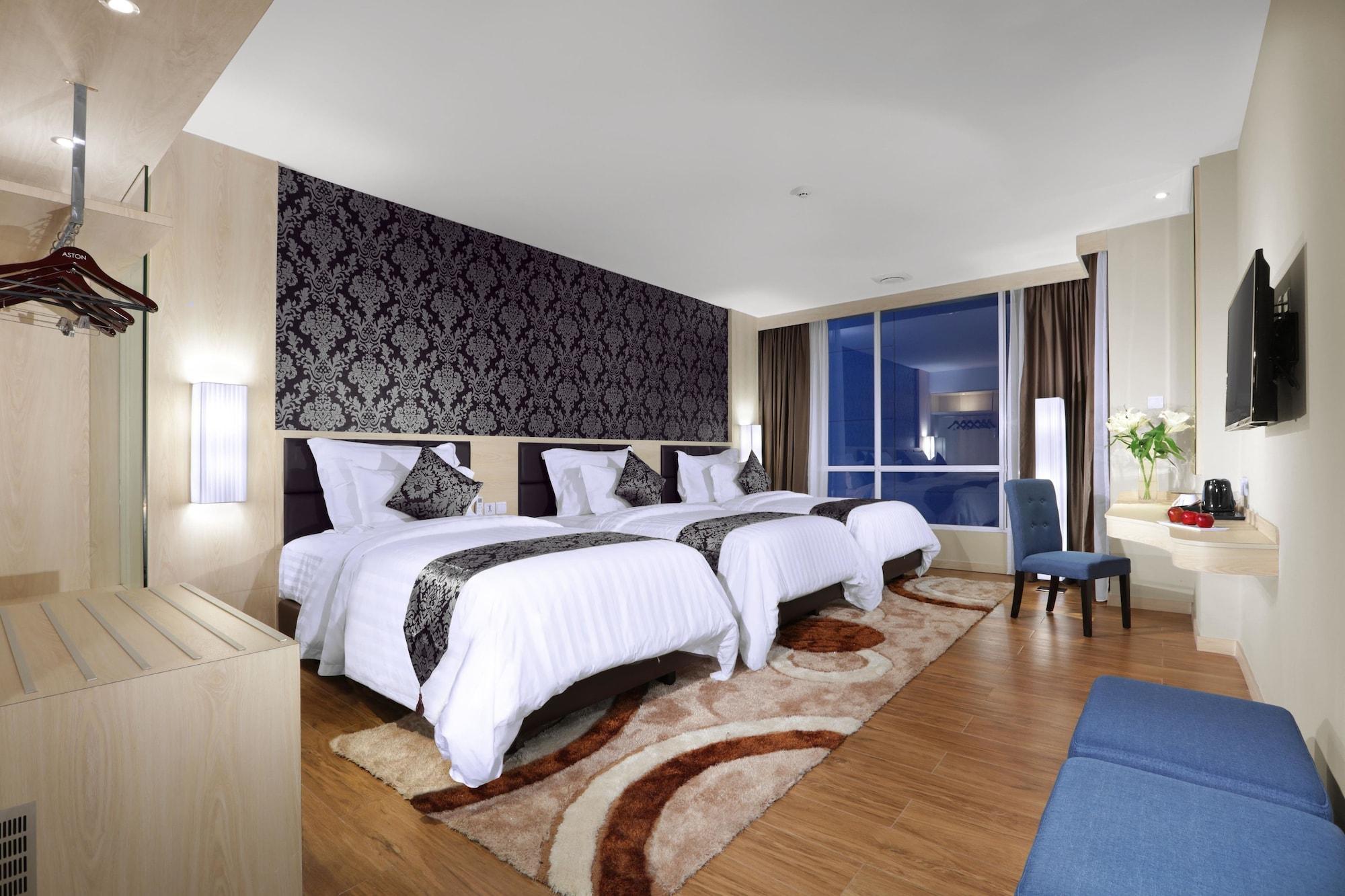 Aston Batam Hotel & Residence Nagoya Exteriör bild