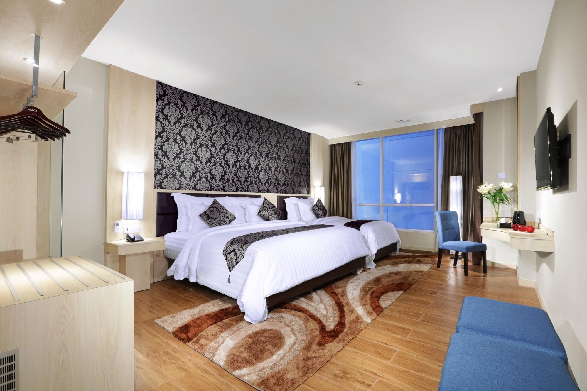 Aston Batam Hotel & Residence Nagoya Exteriör bild