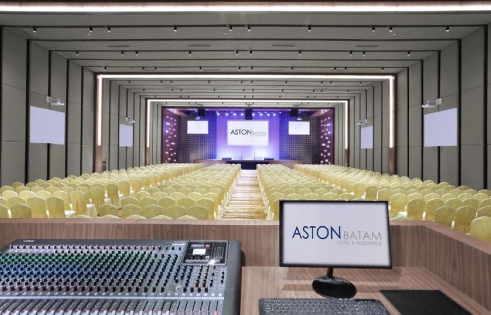Aston Batam Hotel & Residence Nagoya Exteriör bild