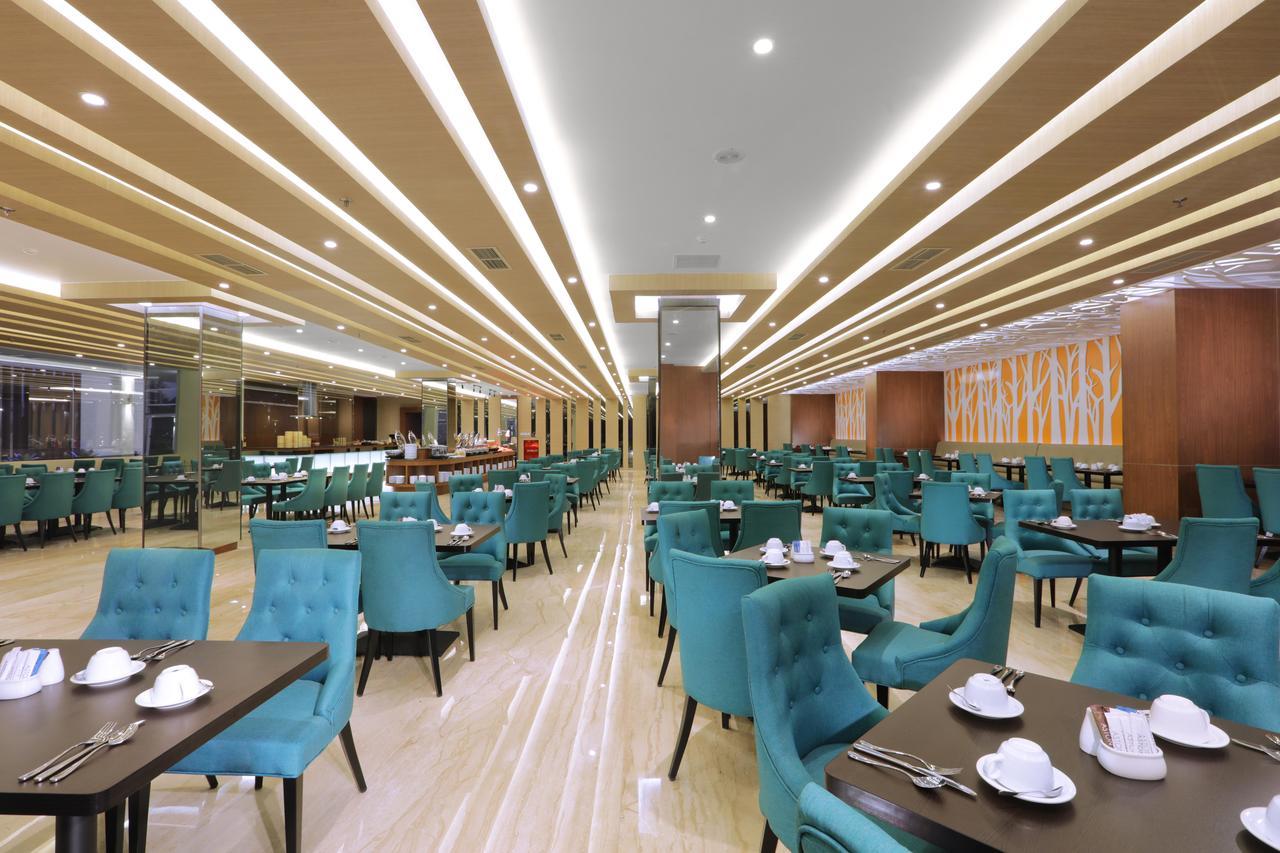 Aston Batam Hotel & Residence Nagoya Exteriör bild