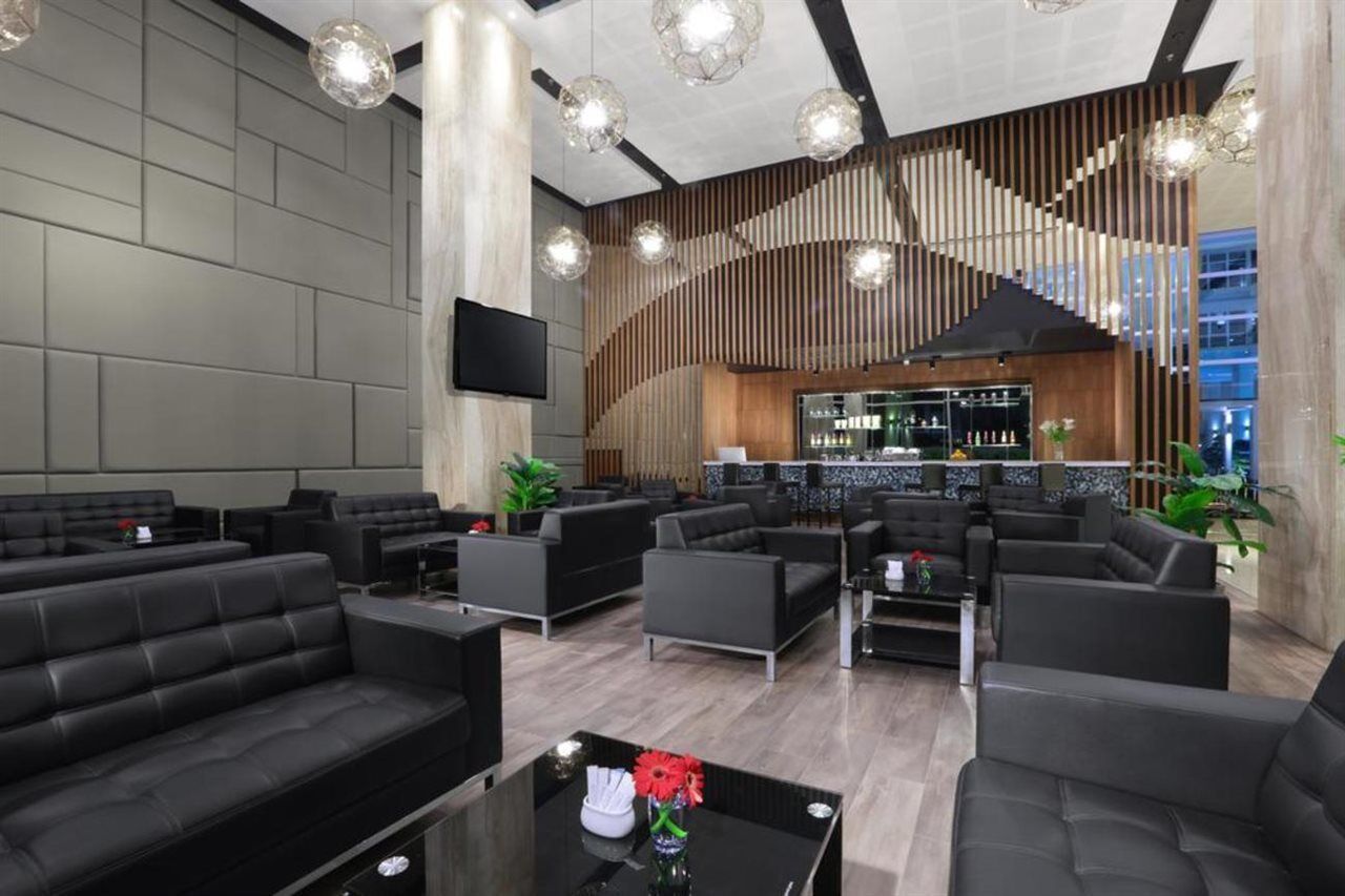 Aston Batam Hotel & Residence Nagoya Exteriör bild